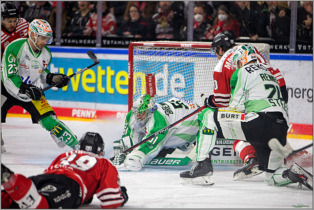PENNY DEL; Koelner Haie- Bietigheim Steelers; Koeln, 22.01.2023